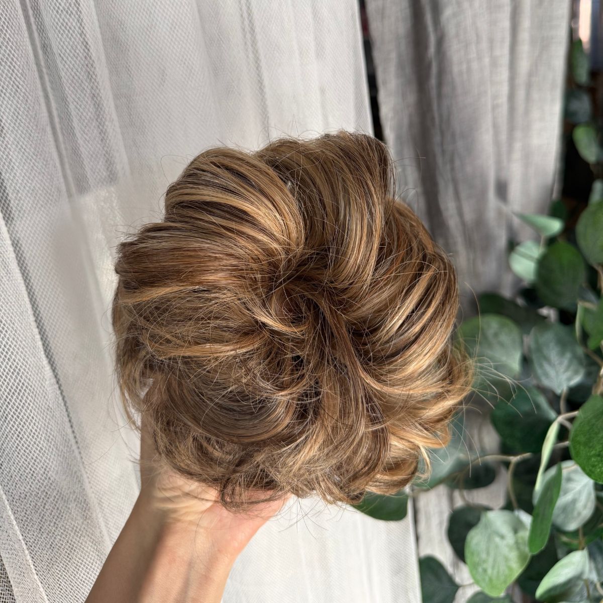 Hair bun -nuttura