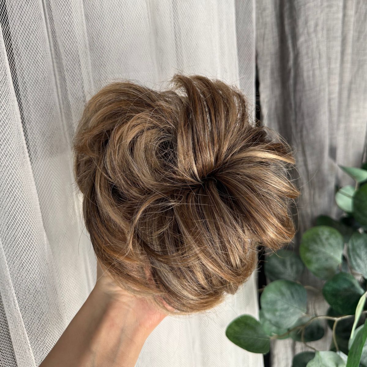 Hair bun -nuttura