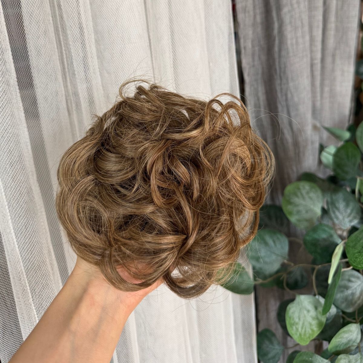 Hair bun -nuttura