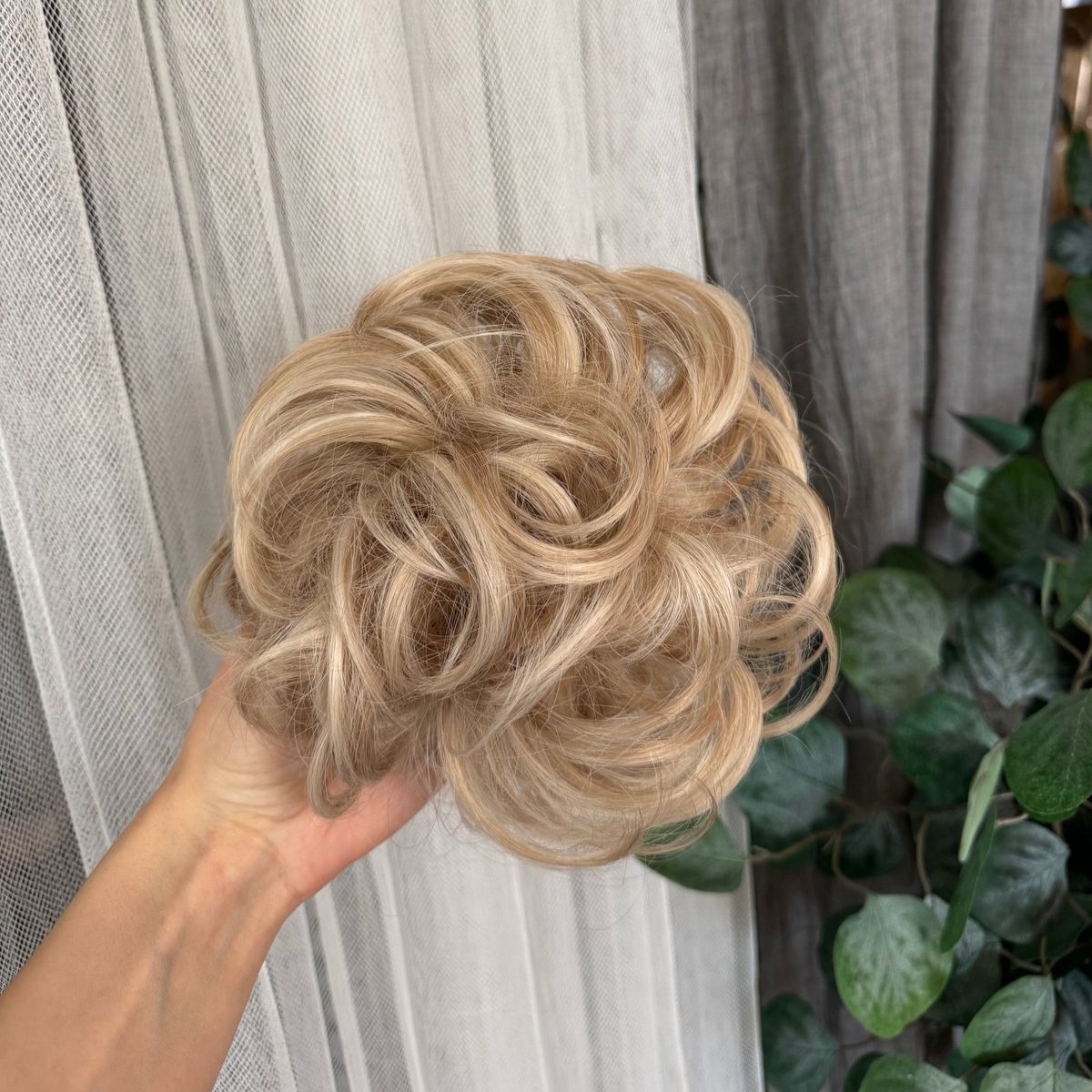 Hair bun -nuttura
