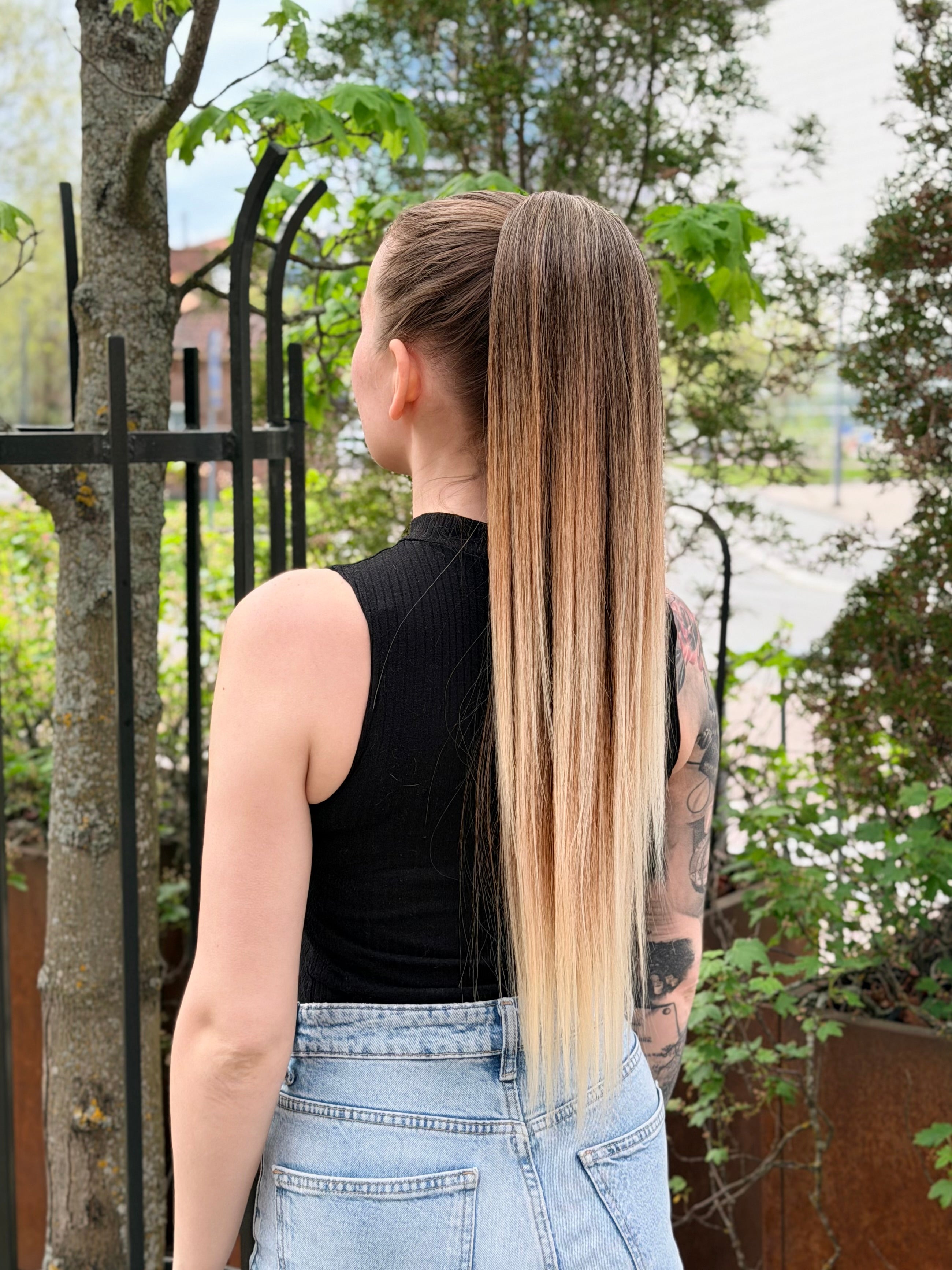 ICHA Beauty suora kuituhiusponinhäntä 70cm klipsikiinnitteinen pidennys